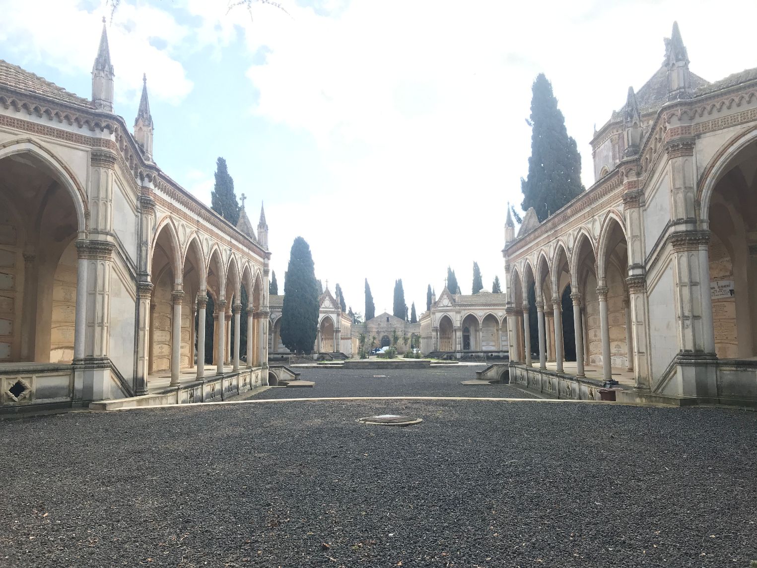 Foto-cimitero-monumentale-3 Il cimitero monumentale di Caltagirone nel prestigioso Atlante dei cimiteri italiani: Un gioiello d'arte in valorizzazione